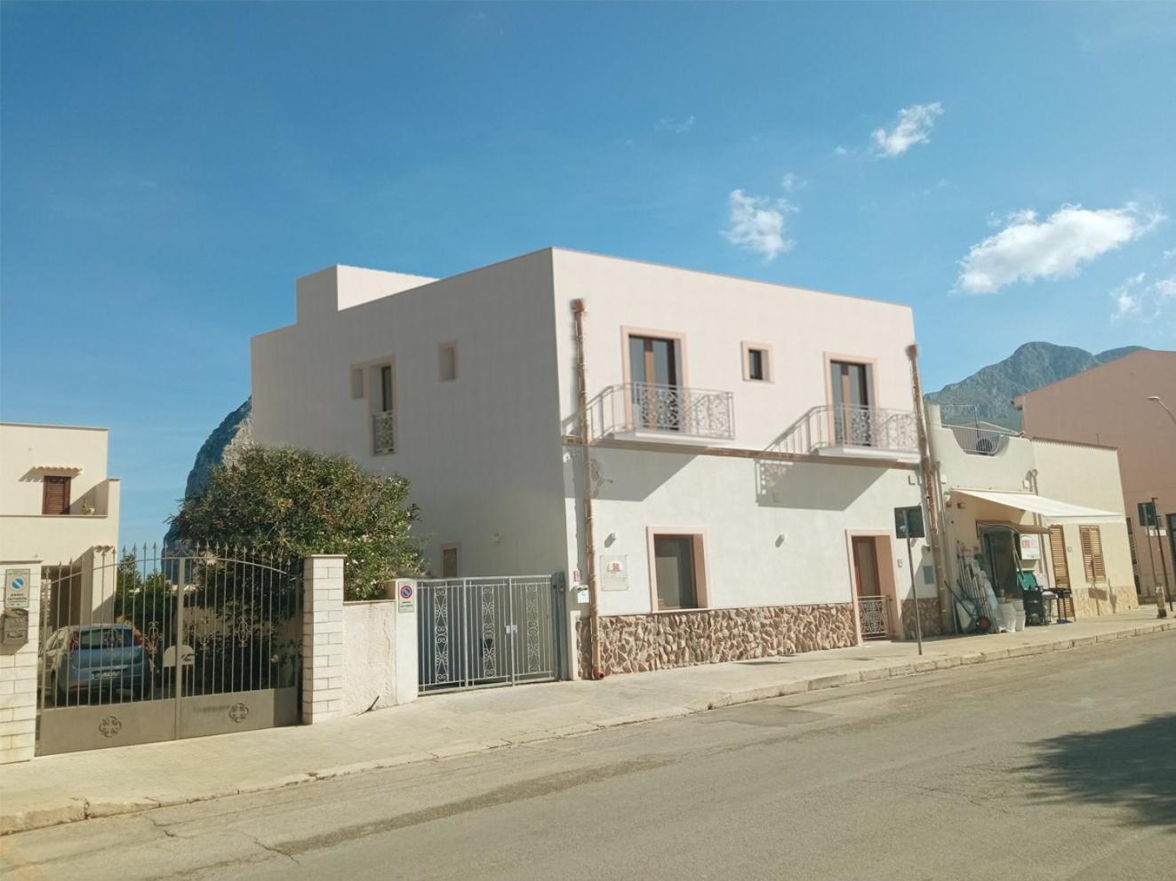 Ricordi Siciliani - Charme Rooms San Vito Lo Capo Exteriör bild